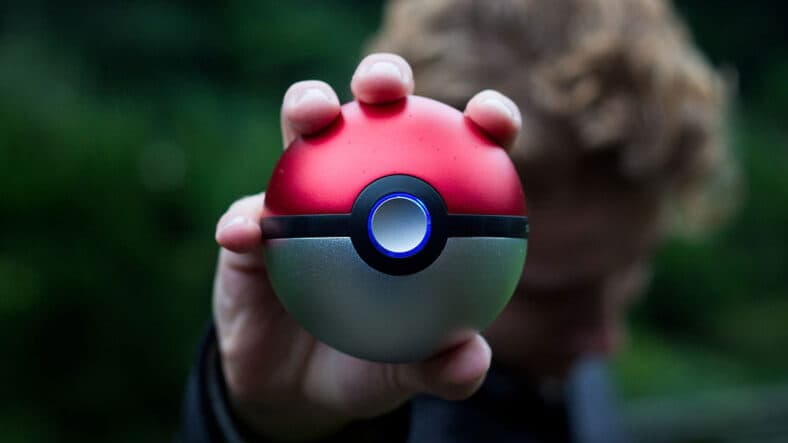 15 Best Original Pokemon Cards Worth Collecting