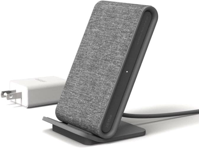 iottie best tech gifts for her