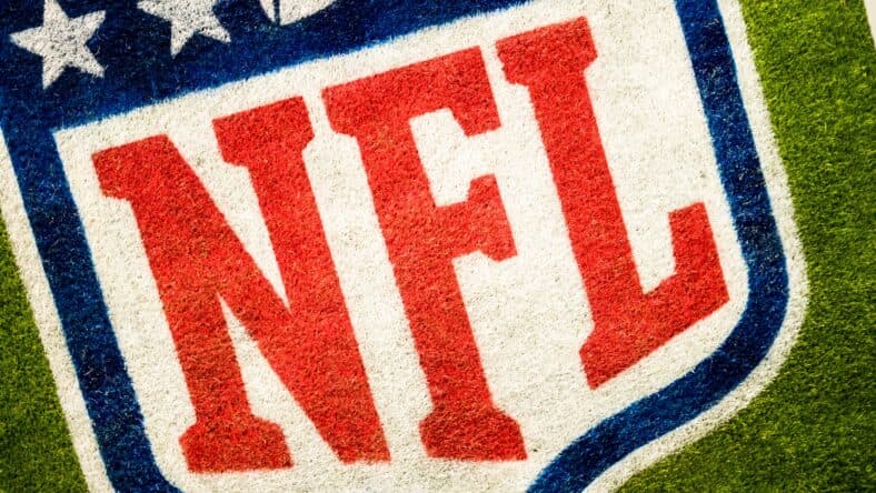 10 Most Popular American Football Teams and Why
