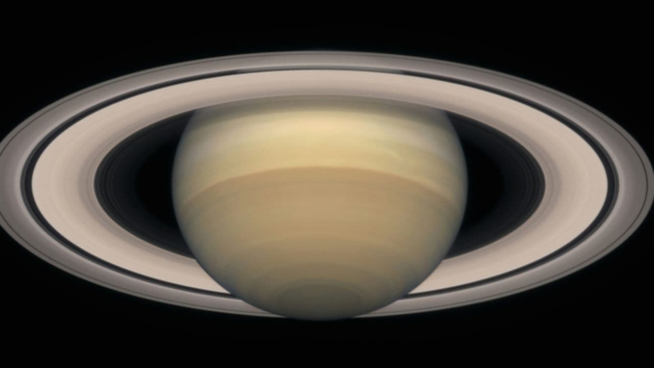 Saturn, Unsplash