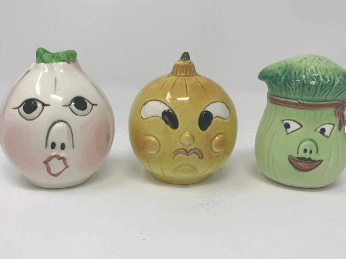 collectible salt and pepper shakers