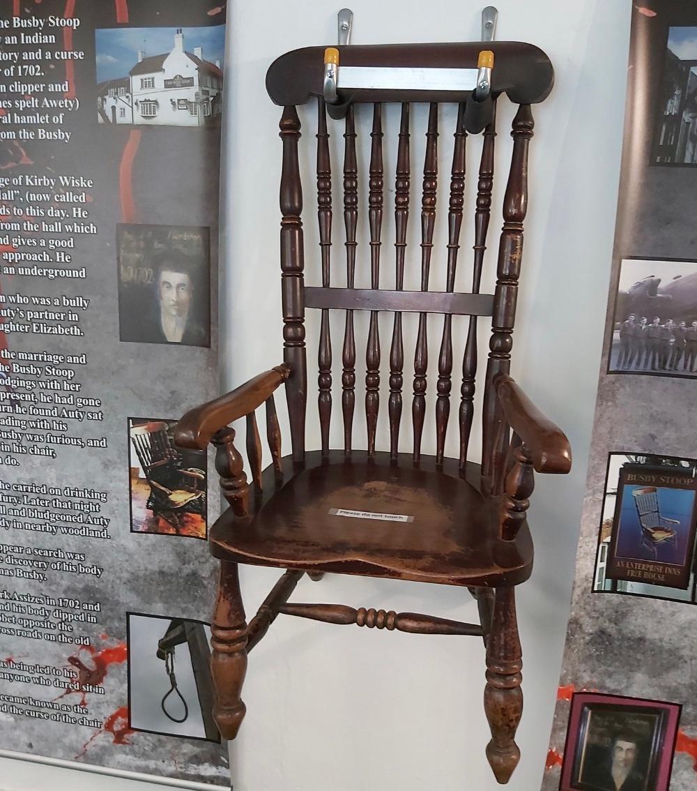 busby's stoop chair