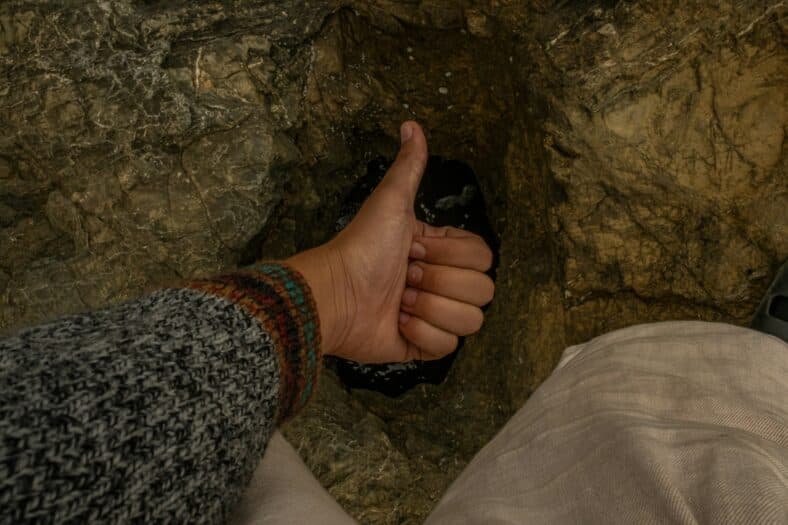 man doing thumbs up