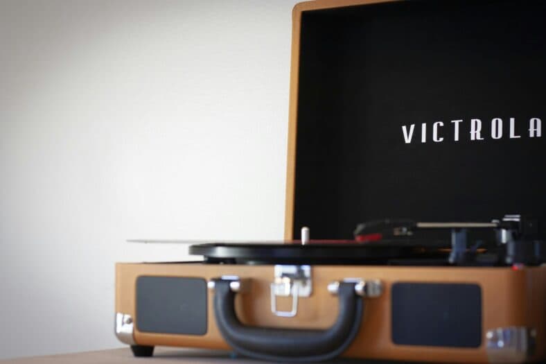 victrola record player