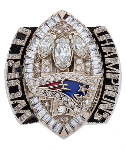 2004 New England Patriots Super Bowl XXXIX Champions Ring & Presentation Box