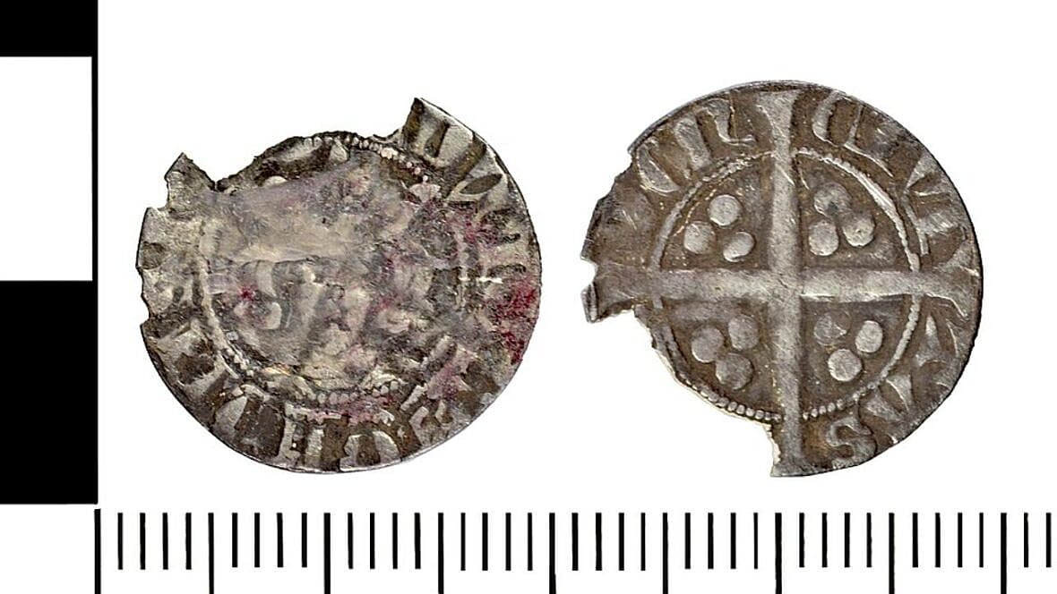 Silver penny of Edward III of the 3rd florin coinage, Credit National Museum Wales , Susie White, Wiki Media (Creative Commons Attribution 2.0 Generic license)