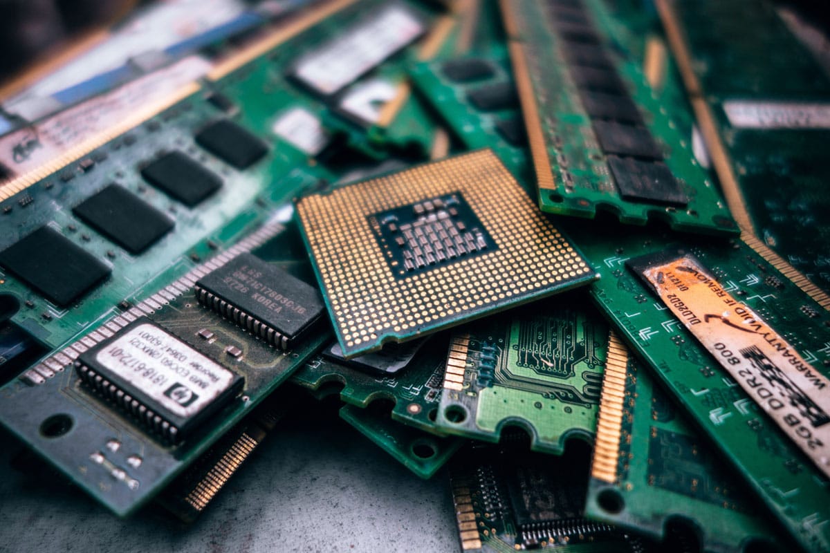 How To Extract Gold From Electronics