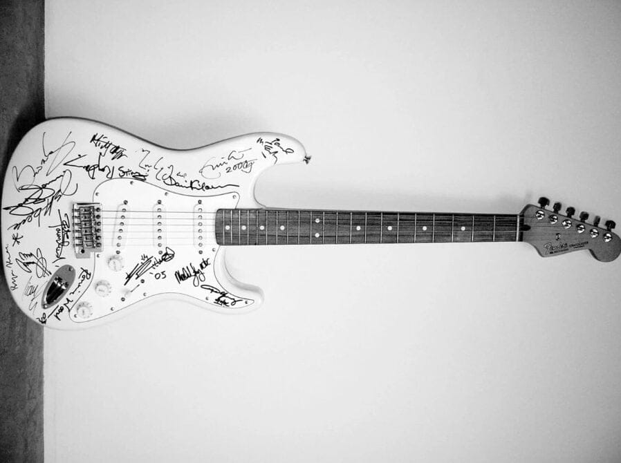 Fender Stratocaster, Fandom