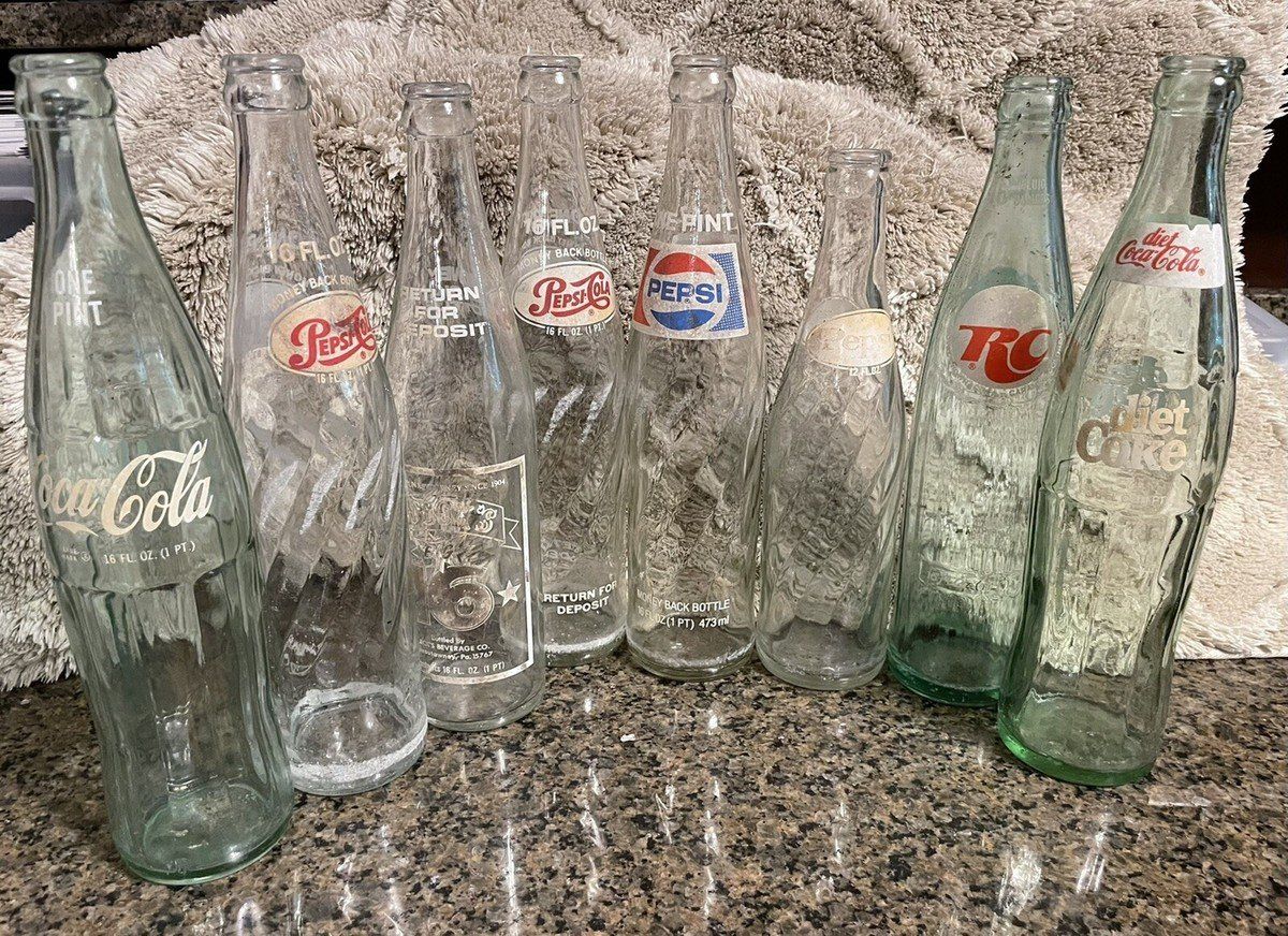 vintage coca cola and pepsi glass bottles / morphy auctions