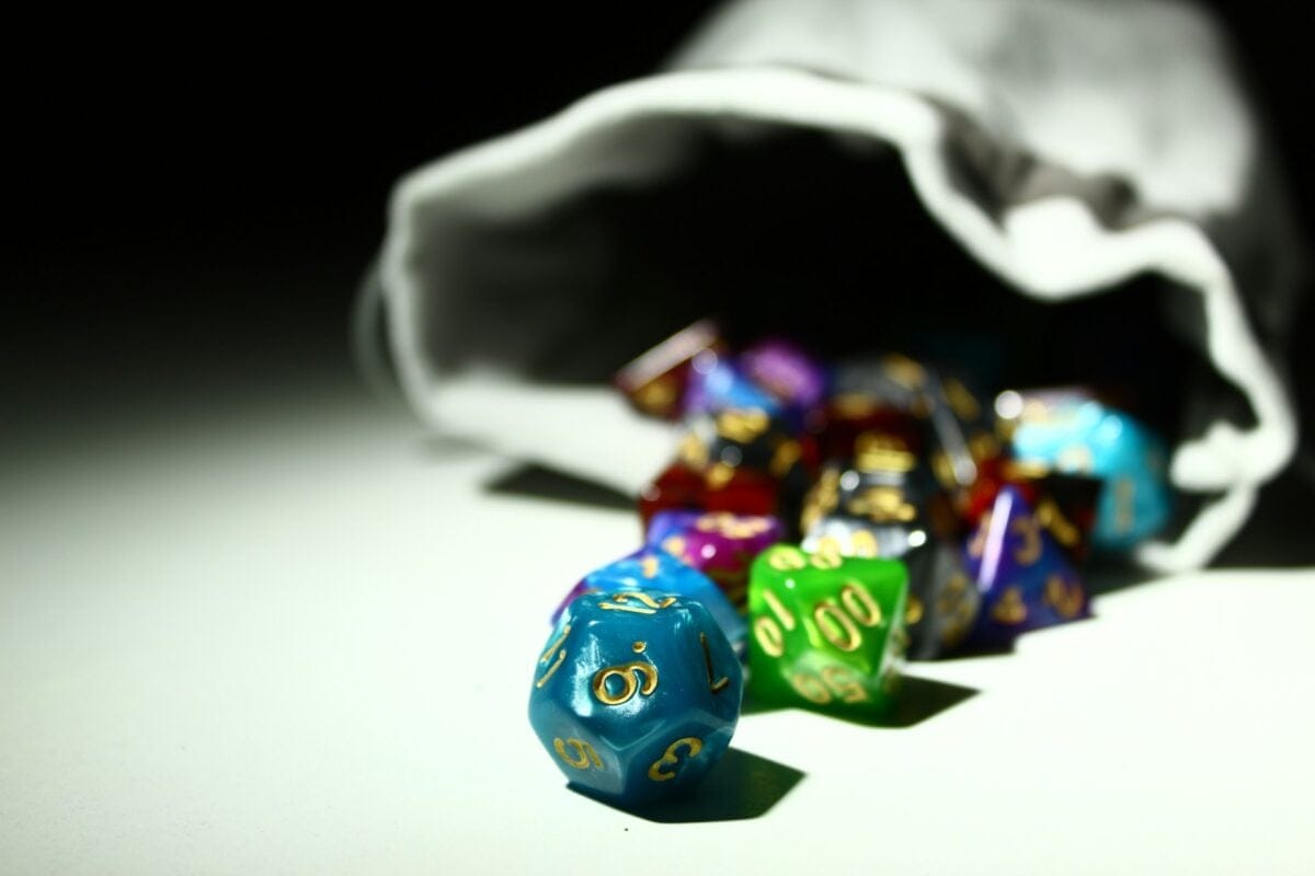 dnd dice / fantasy novels for dnd fans