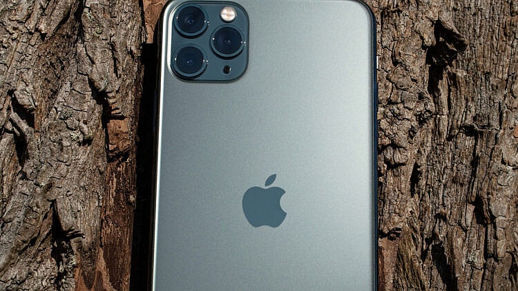 How To Tell If Someone Is Spying On Your iPhone?