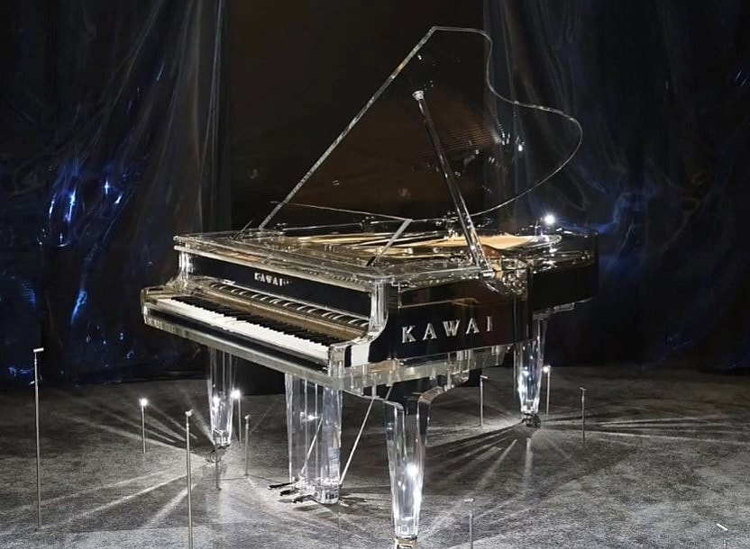 Heintzman Crystal Piano, Plush Luxury