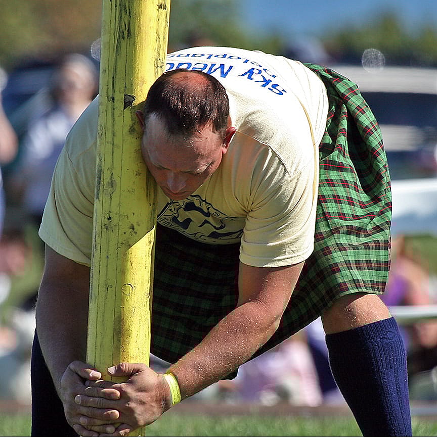 caber tossing, wiki media