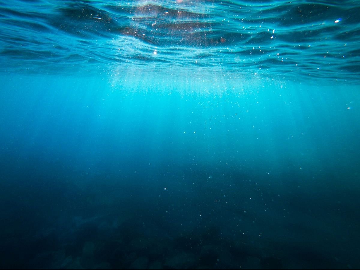 Underwater Lakes and River Unsplash