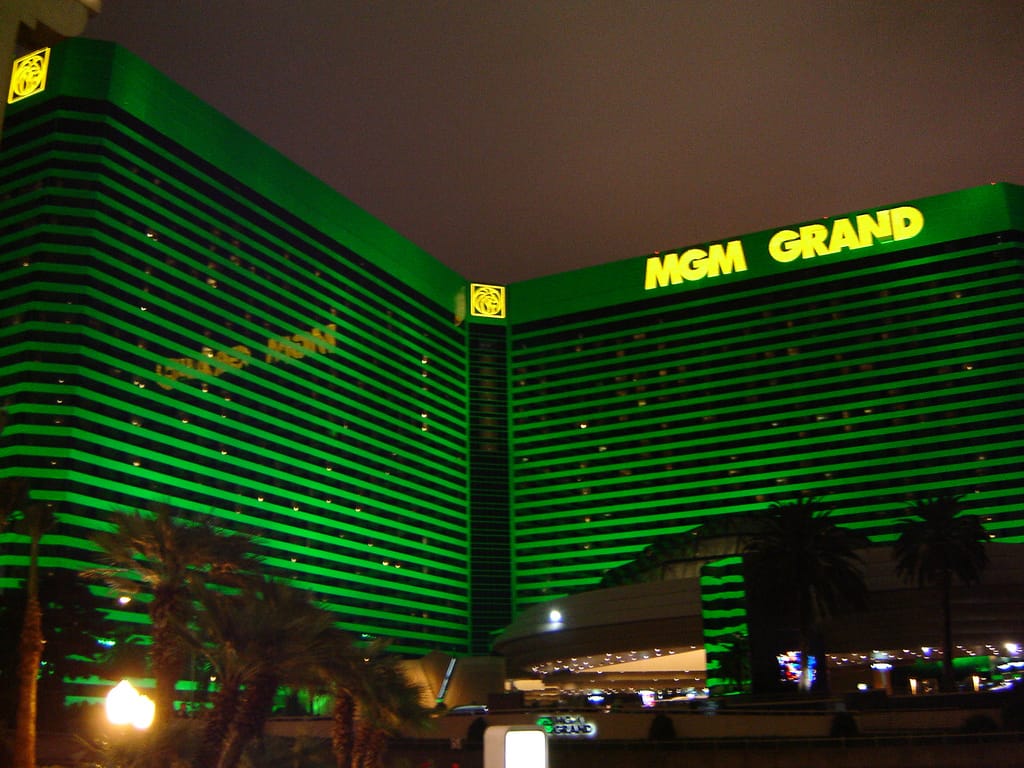 most expensive hotel in las vegas, skylofts at mgm grand
