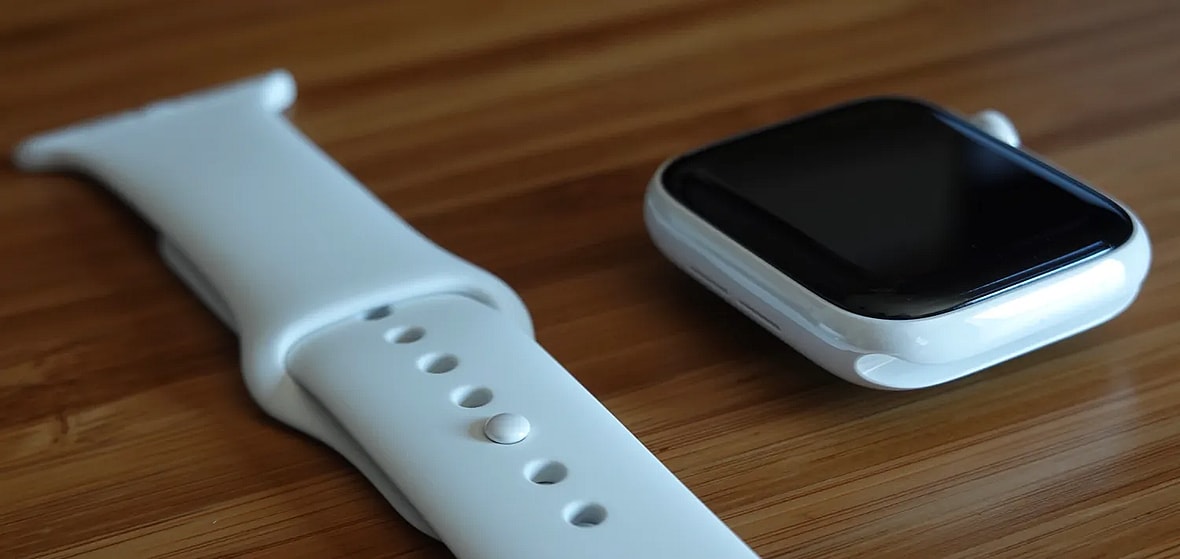 The Apple Watch Edition Series 6 is already a premium smartwatch with advanced health and fitness features. But for those who value exclusivity and sophistication, the Apple Watch Edition Series 6 in White Ceramic is a game-changer. This limited-edition watch features a stunning white ceramic case, meticulously crafted with precision. The display and the custom-designed watch face add to its elegance. Priced at $1,499, this Apple Watch is a statement of refined taste and luxury on the wrist.