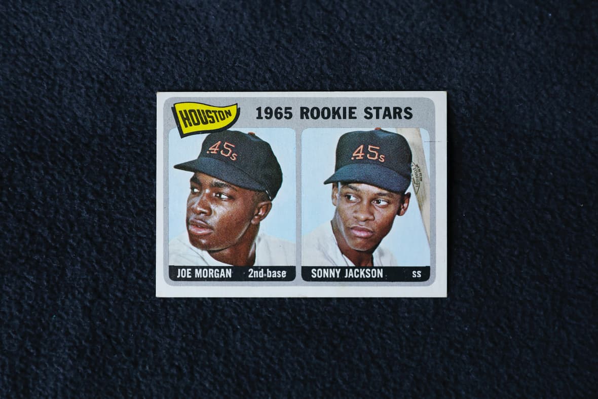 how to tell if a baseball card is worth money