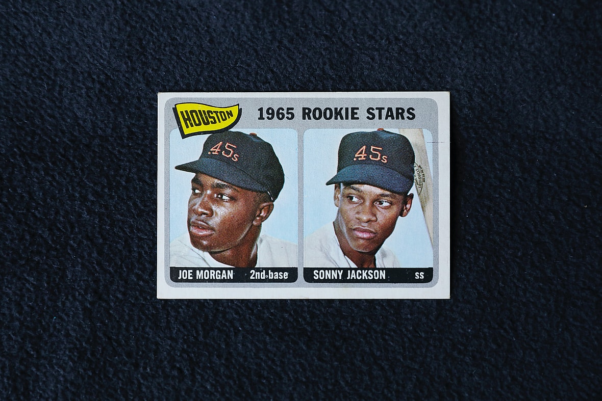 how to tell if a baseball card is worth money