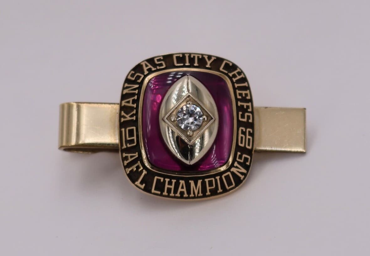 most valuable kansas city chiefs collectibles