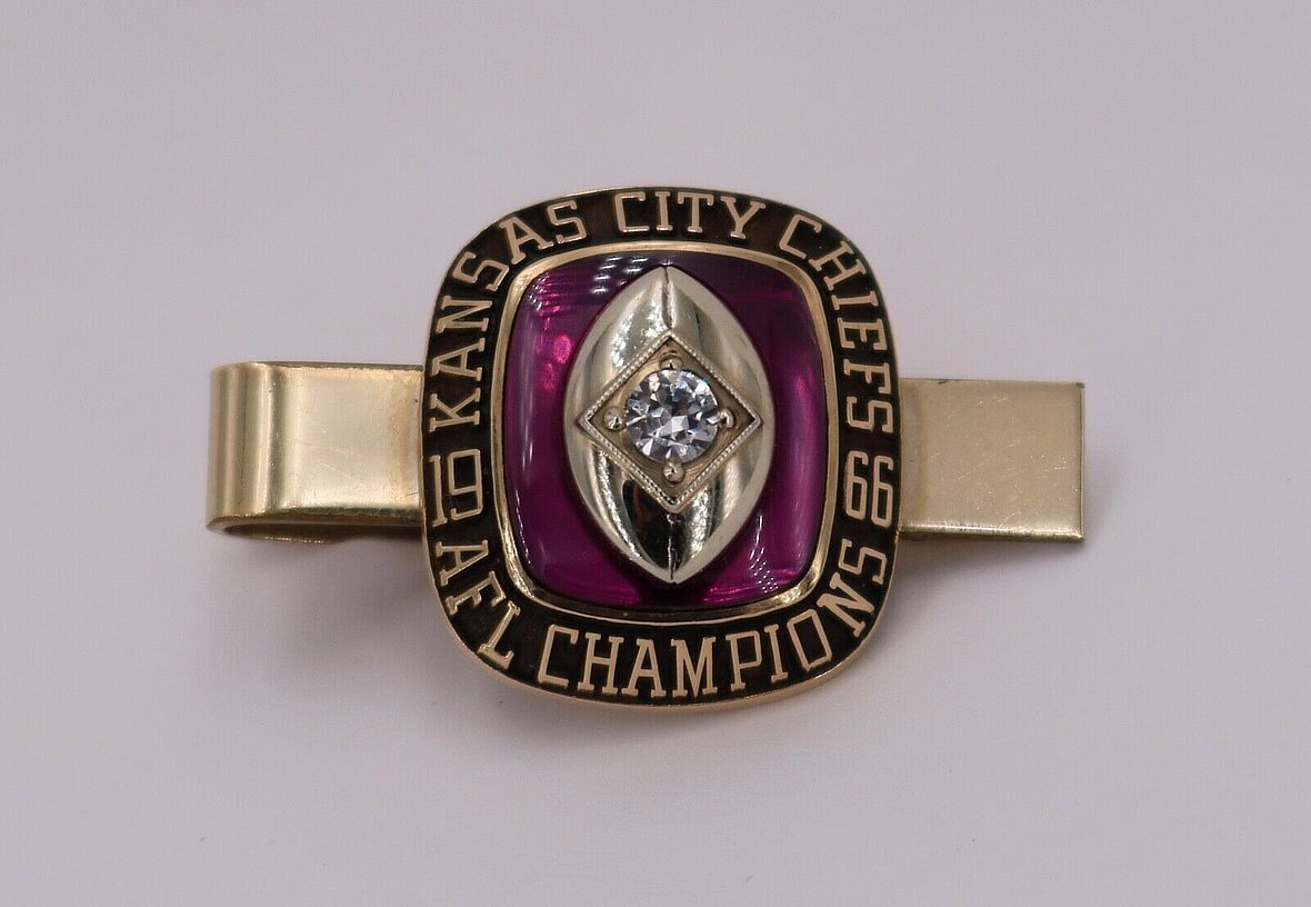 most valuable kansas city chiefs collectibles