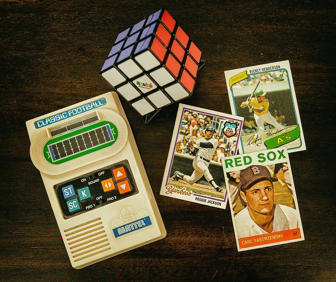 how to tell if a baseball card is worth money
