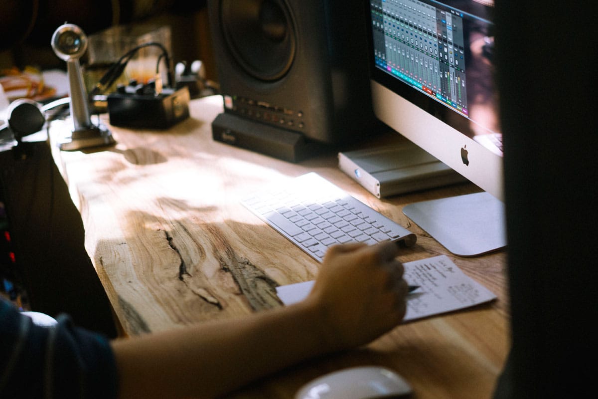 Cheap iMac Deals