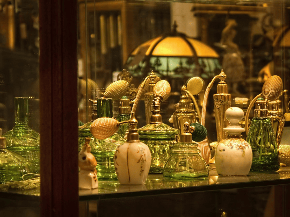 antique perfume bottles