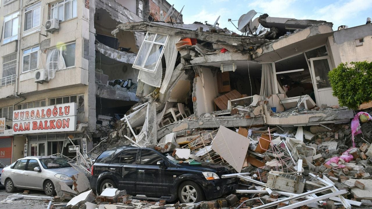 Weird Facts About Earthquakes, Unsplash
