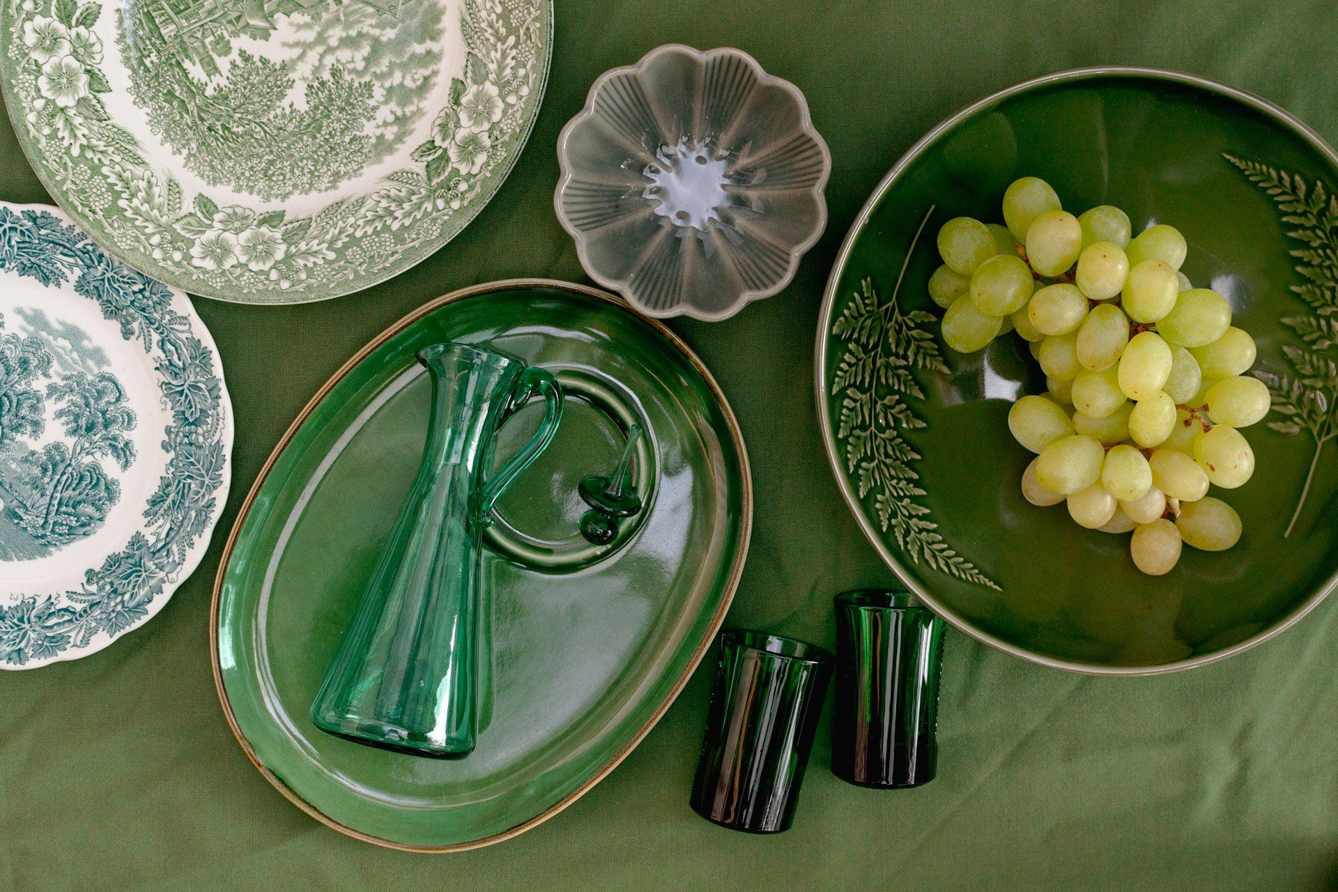 vintage dishes worth money