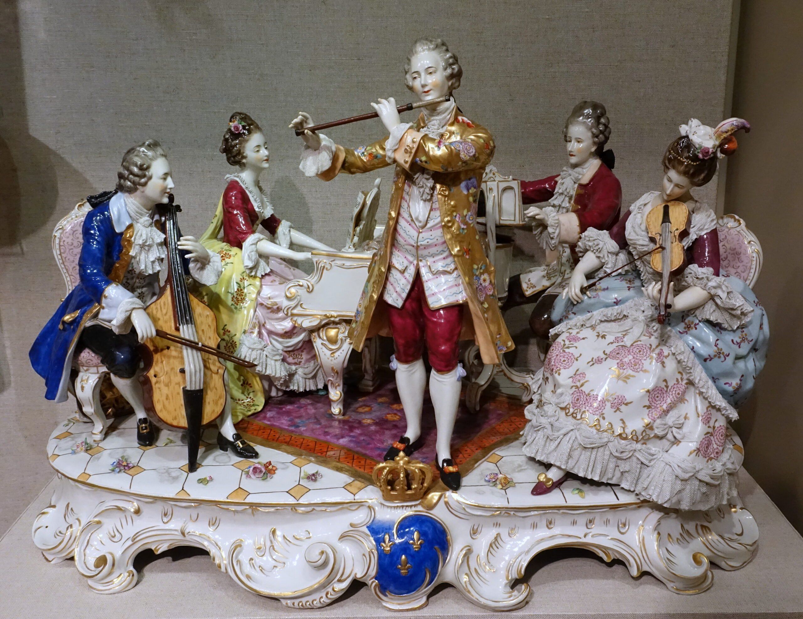 most valuable antique figurines