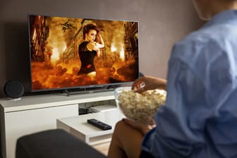65-inch 4k Smart TVs