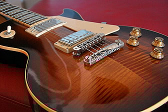 Vintage Guitars