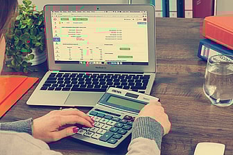 Freshbooks vs Wave