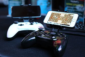 How To Stream PC Games On Android And iOS
