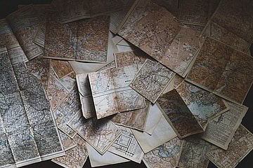 pile of maps / facts about maps