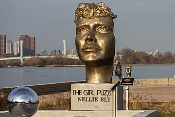 Sculpture depicting Nellie Bly