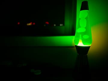 green lava lamp / 1970s collectibles