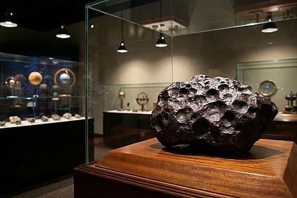 Artists impression of a meteorite in a museum.