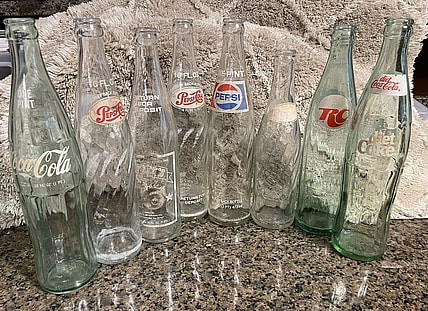 vintage coca cola and pepsi glass bottles / morphy auctions