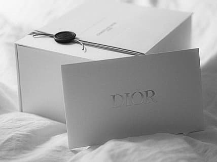 Luxury Gifts Unsplash