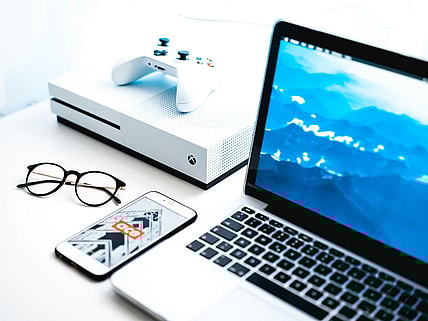 Modern Technology, Unsplash
