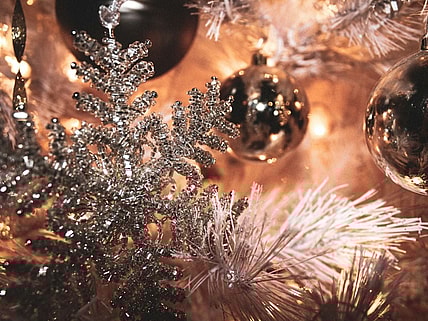 Valuable Vintage Christmas Decorations Unsplash