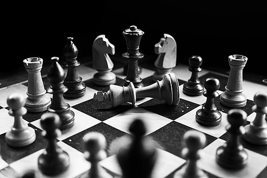 vintage chess sets unsplash