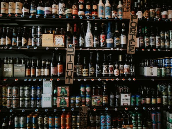 Old Beer Cans, Unsplash