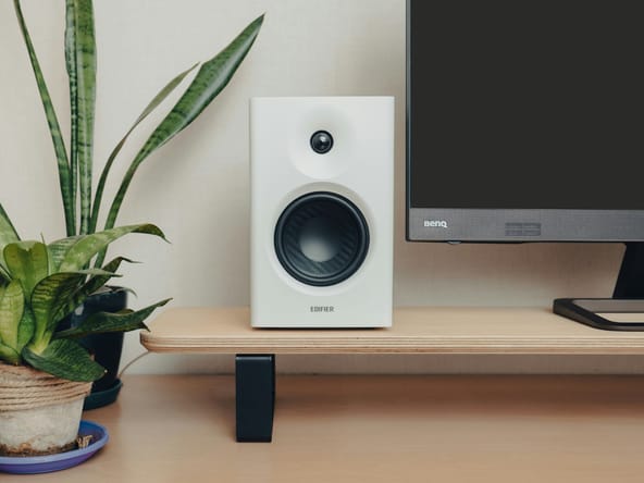 Most Expensive Speakers, Unsplash