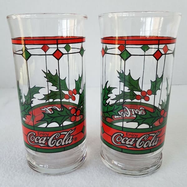 holly coca cola