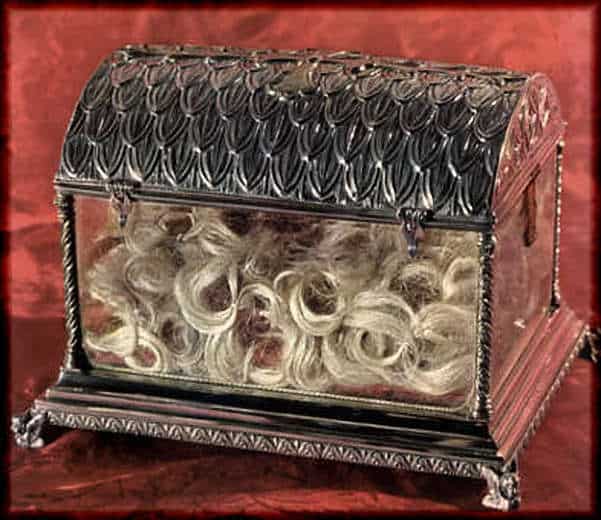 saint clare's fingernails and hair
