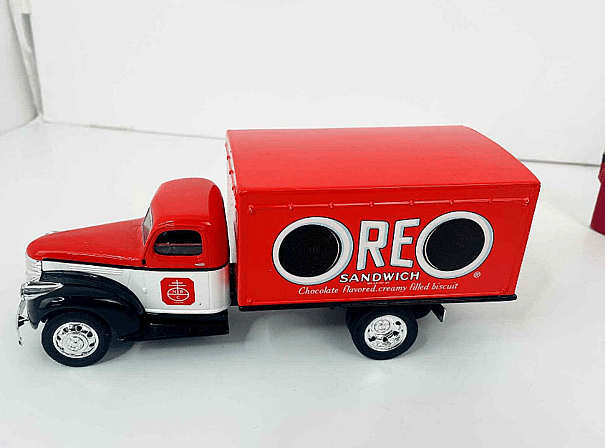 Oreo vintage collectibles
