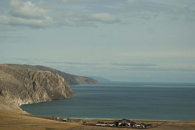 world's deepest lake
