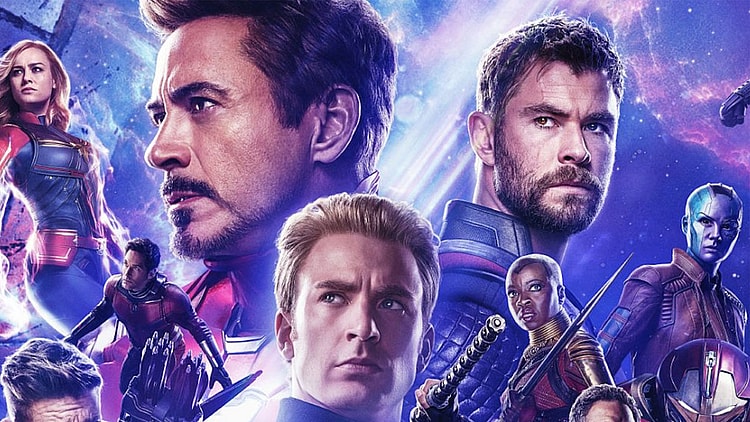 Marvel vs DC - Avengers Endgame